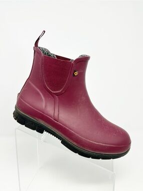 BOGS Chelsea Ankle Rain Boots Womens Burgundy Waterproof Pull-On Lug Sole 8